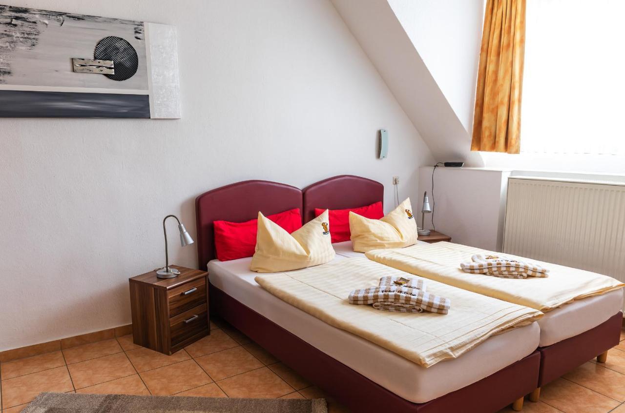 Hotel Schütze Superior Hürth Esterno foto